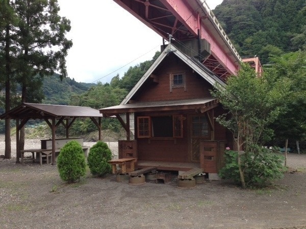 谷瀬つり橋オートキャンプ場