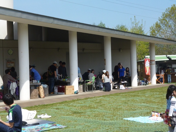 道南四季の杜公園 野原の丘ゾーンバーベキューコーナー