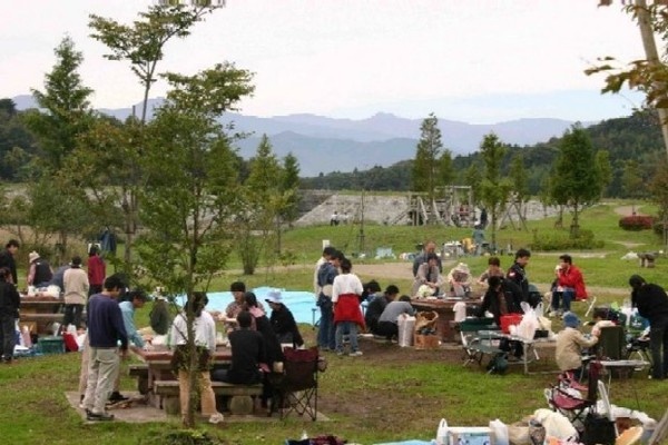 万葉クリエートパーク 緑水公園