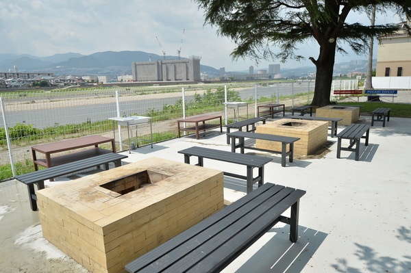 チボリ RIVER CAFE