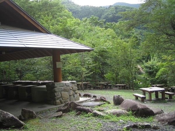 東京都立奥多摩湖畔公園 山のふるさと村