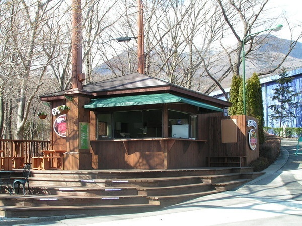 那須ハイランドパーク 炭火焼テラスBBQ